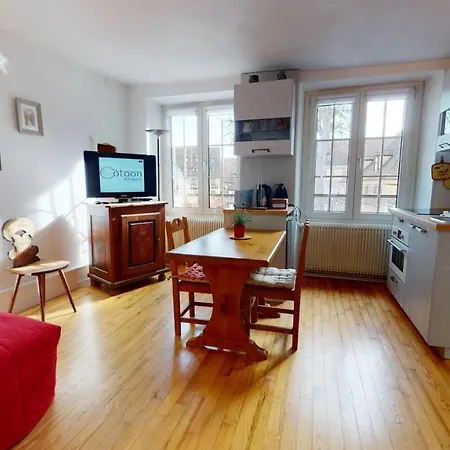 Le Clos Bartholdi Apartment