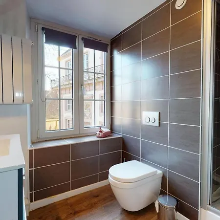 Le Clos Bartholdi Apartment