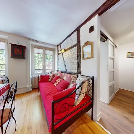 Le Clos Bartholdi Apartman *